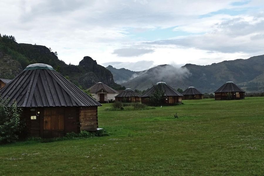 Кюг
