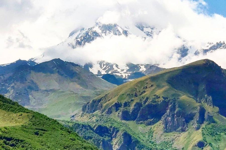 Яркий и самобытный Кавказ