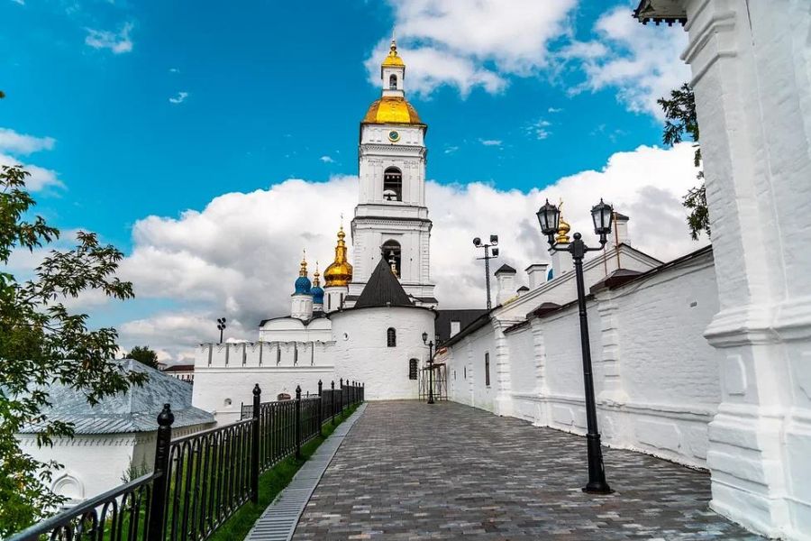 В поисках «Чёрного золота»:  От буровой вышки до термального оазиса. 2026