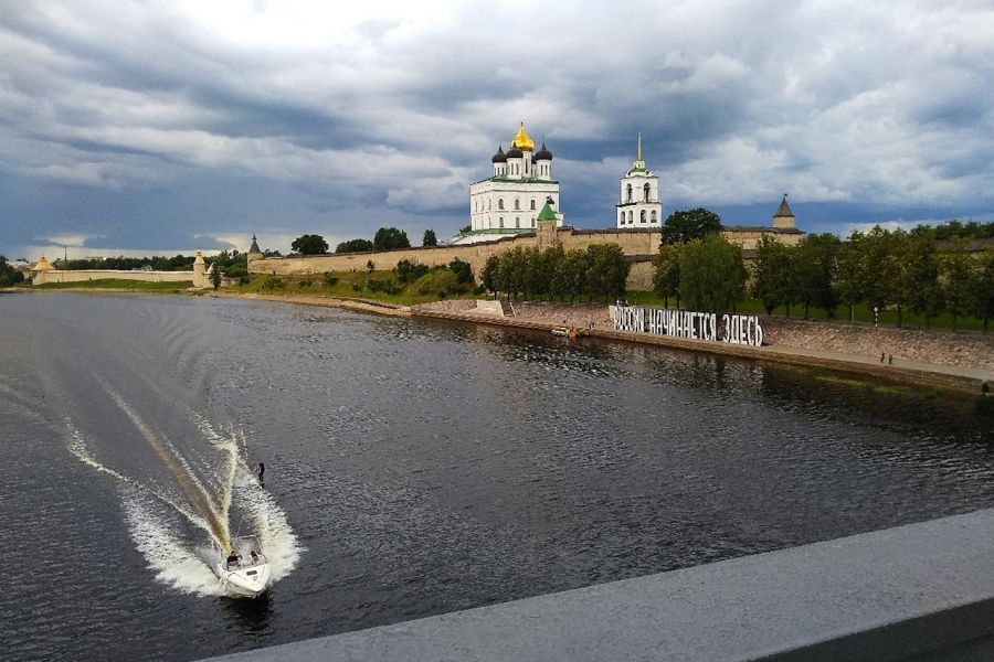 Ласточкой в Псков 3 дня