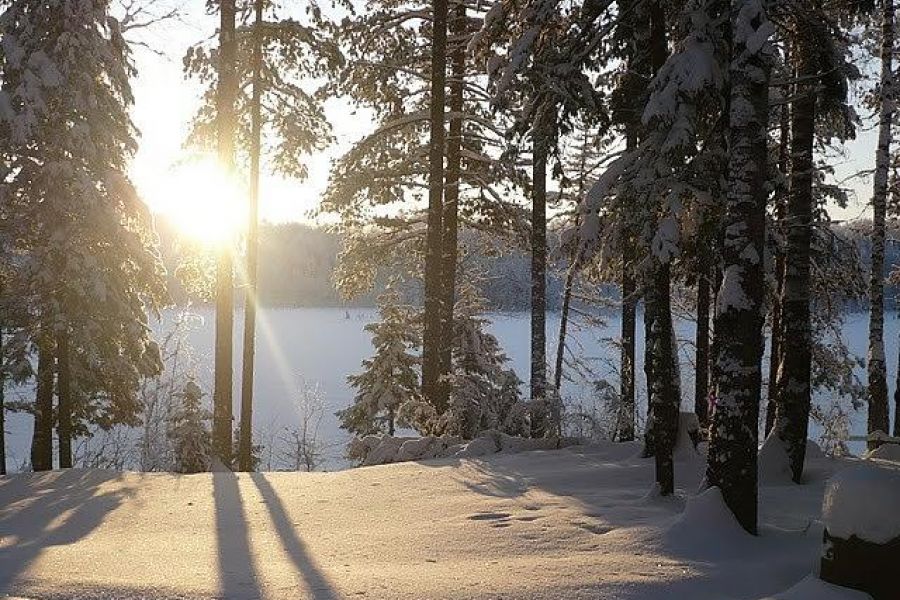 По заснеженному Лекшмозерью