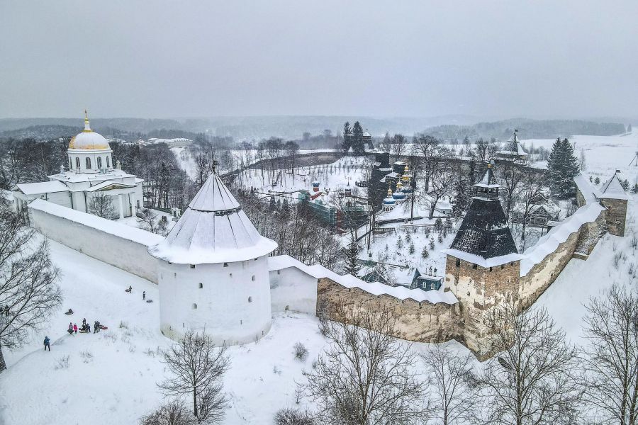 На Новогодние праздники в Псков - Изборск - Печоры