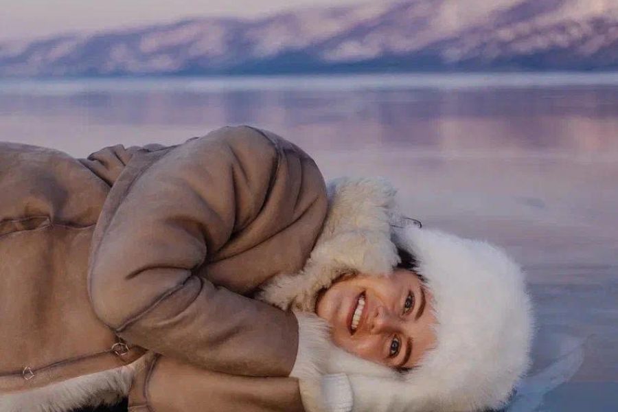 Лёд Байкала