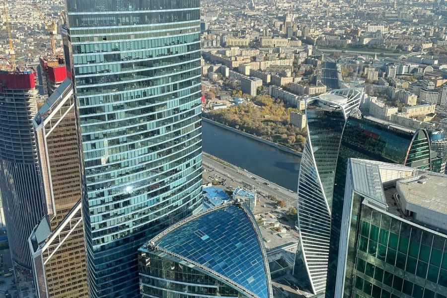 Новогодние сюжеты в Москве (автобусный тур)