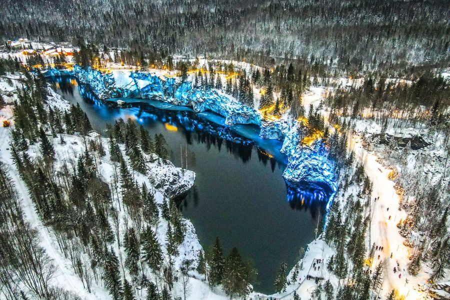 Рускеала в огнях - новогоднее мраморное царство