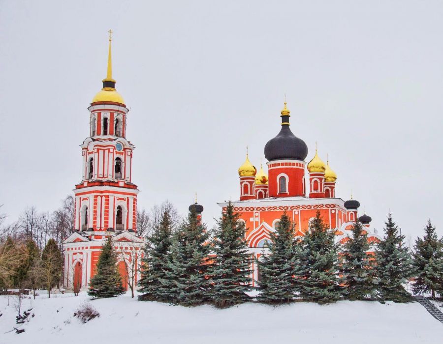 Новогодние город-курорт Старая Русса и Великий Новгород