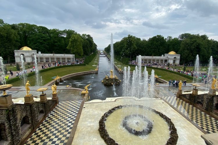 Тур «Праздник закрытия фонтанов в Петергофе», 5 дней